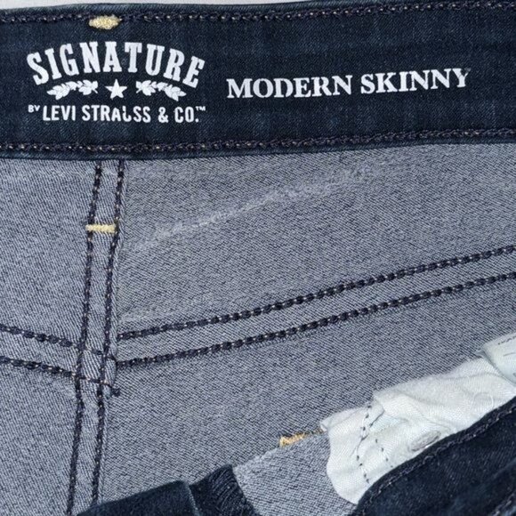Signature By Levi Strauss & Co. Modern Skinny Jeans W32 - Picture 3 of 10